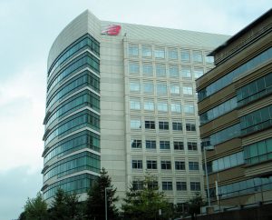 1118px-new_balance_headquarters